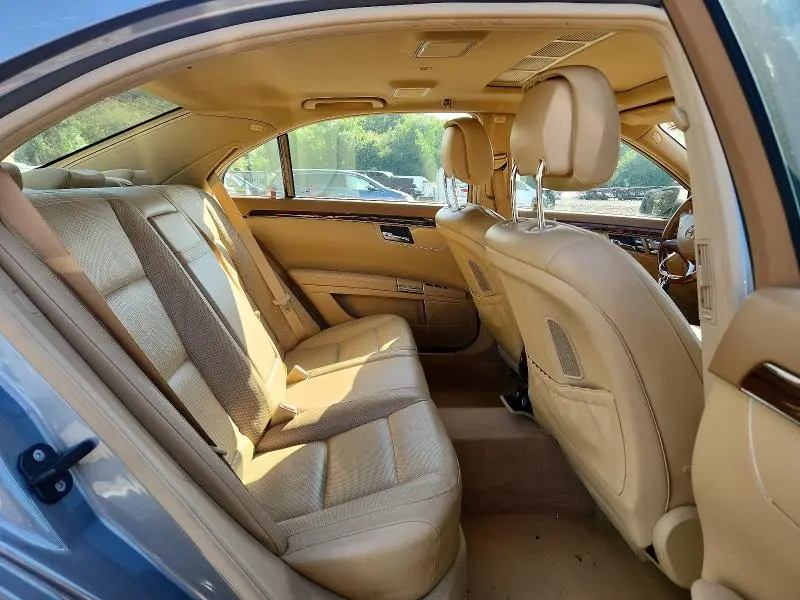 2010 MERCEDES-BENZ S 550 4MATIC  