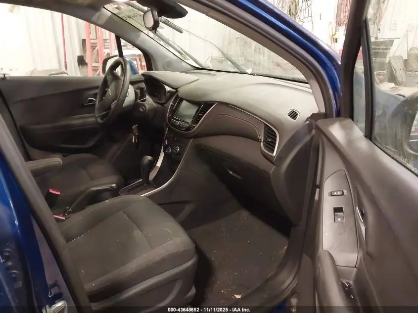 2017 CHEVROLET TRAX LS