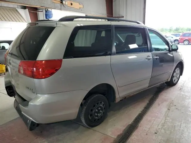 2010 TOYOTA SIENNA CE  