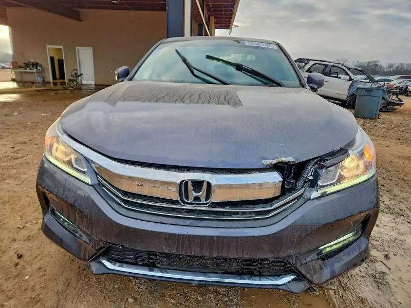 2017 HONDA ACCORD EX  