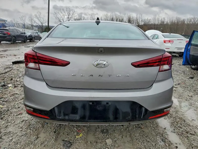 2020 HYUNDAI ELANTRA SEL  