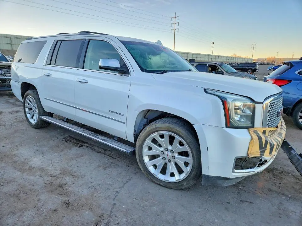 2016 GMC YUKON XL DENALI  