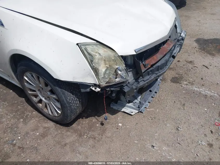 2010 CADILLAC CTS LUXURY