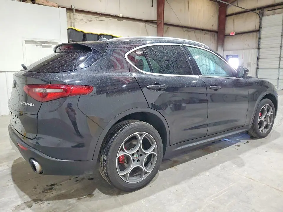 2018 ALFA ROMEO STELVIO   