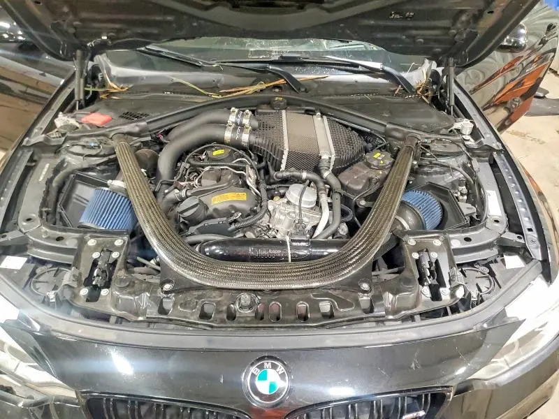 2016 BMW M4   
