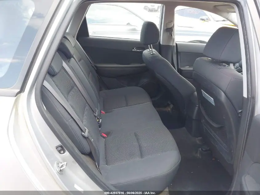 2010 HYUNDAI ELANTRA TOURING GLS