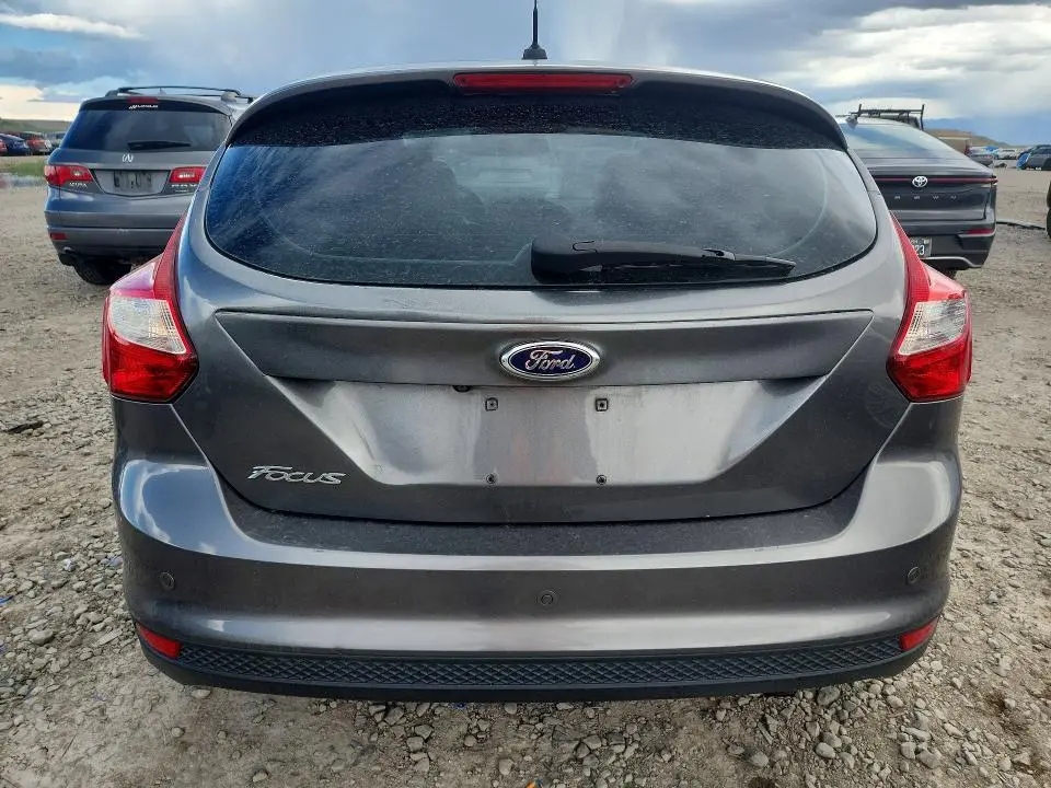 2014 FORD FOCUS TITANIUM  