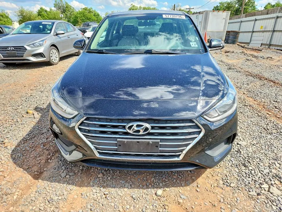 2022 HYUNDAI ACCENT SE  