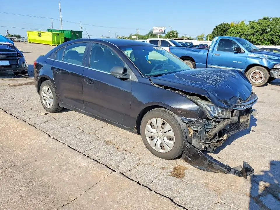 2012 CHEVROLET CRUZE LS  