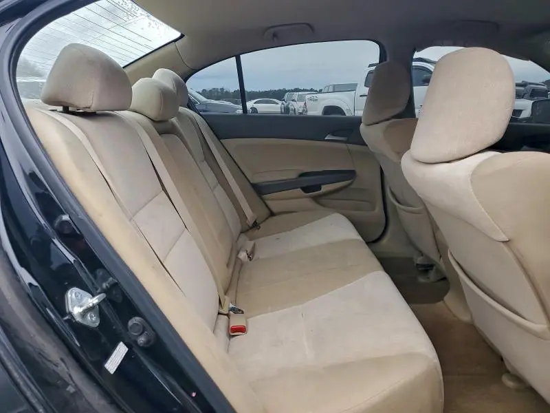 2010 HONDA ACCORD LX  