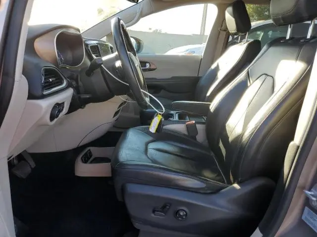 2017 CHRYSLER PACIFICA TOURING L  