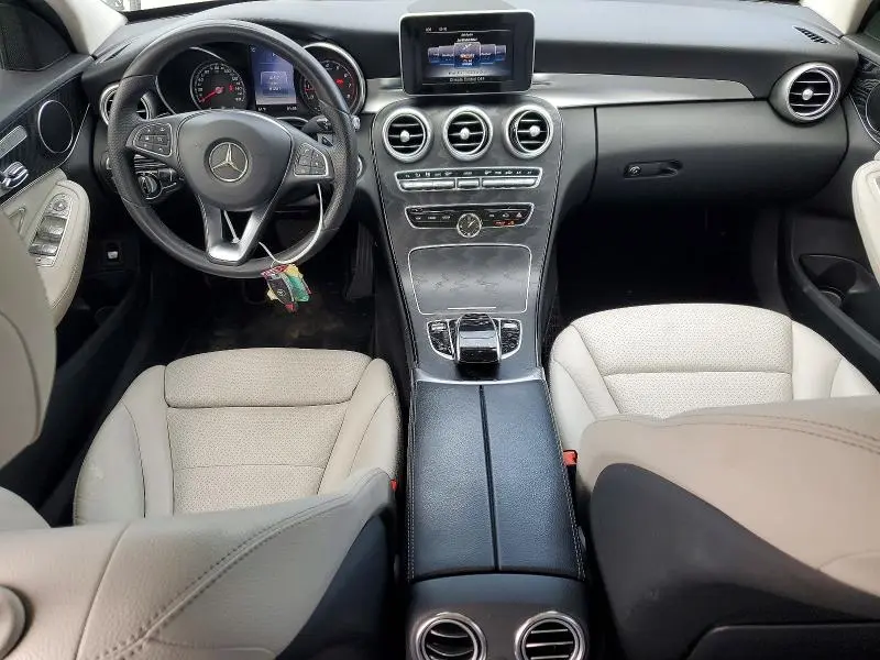 2016 MERCEDES-BENZ C 300  