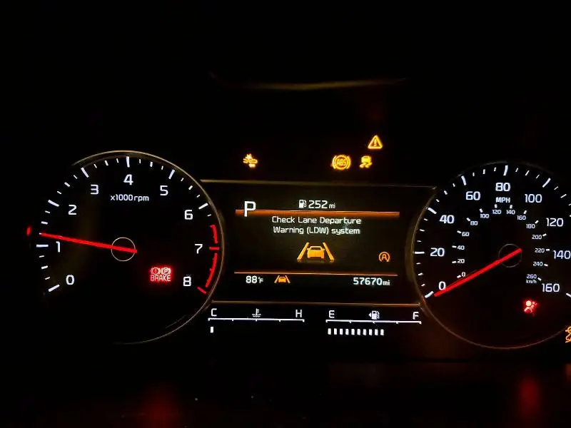 2021 KIA SORENTO LX  