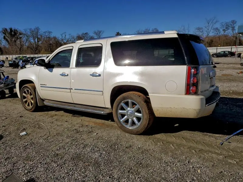 2011 GMC YUKON XL DENALI  