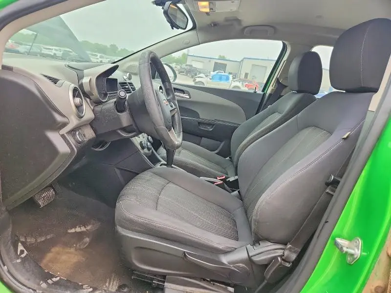 2016 CHEVROLET SONIC LT  