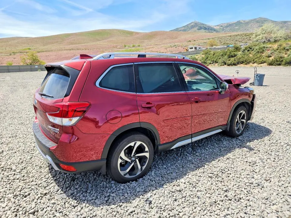 2023 SUBARU FORESTER TOURING  