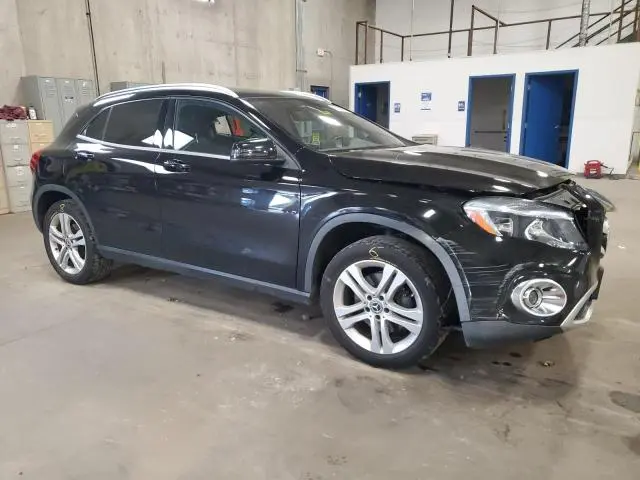2018 MERCEDES-BENZ GLA 250 4MATIC  