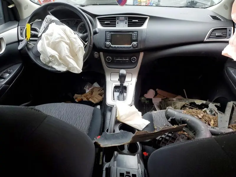 2015 NISSAN SENTRA SV  