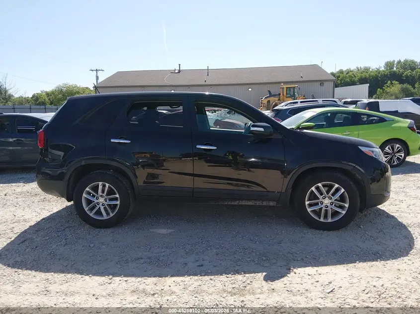 2014 KIA SORENTO LX