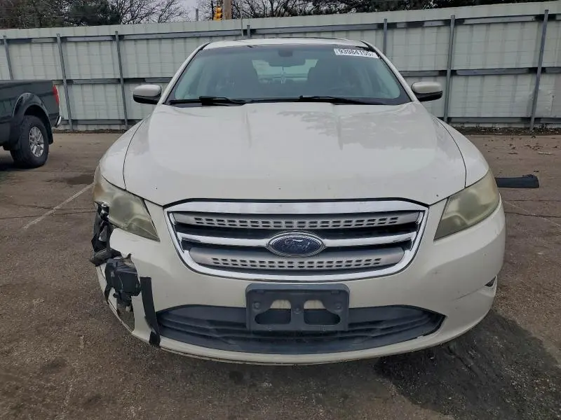 2010 FORD TAURUS SEL  
