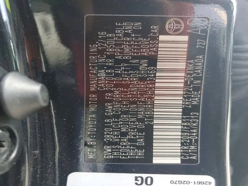 2017 TOYOTA COROLLA LE  