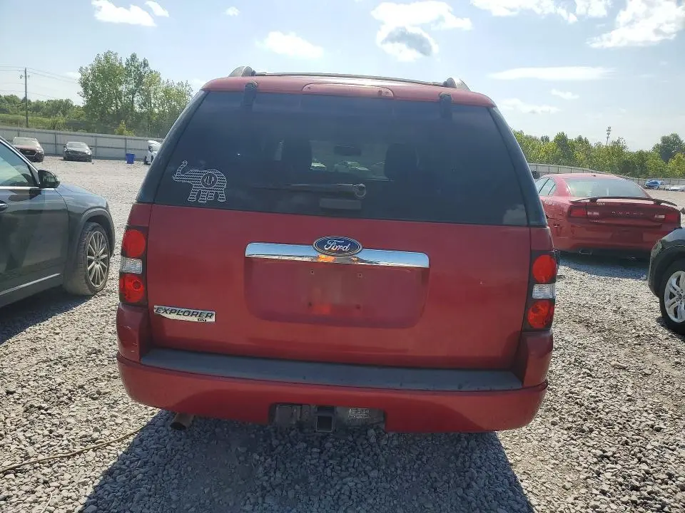 2010 FORD EXPLORER XLT  
