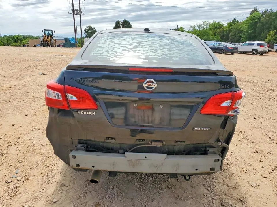 2018 NISSAN SENTRA SR  
