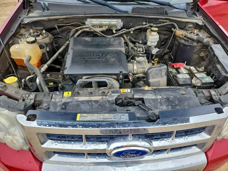 2011 FORD ESCAPE LIMITED  