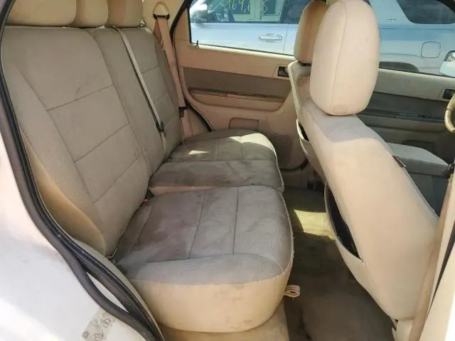 2011 FORD ESCAPE XLT  