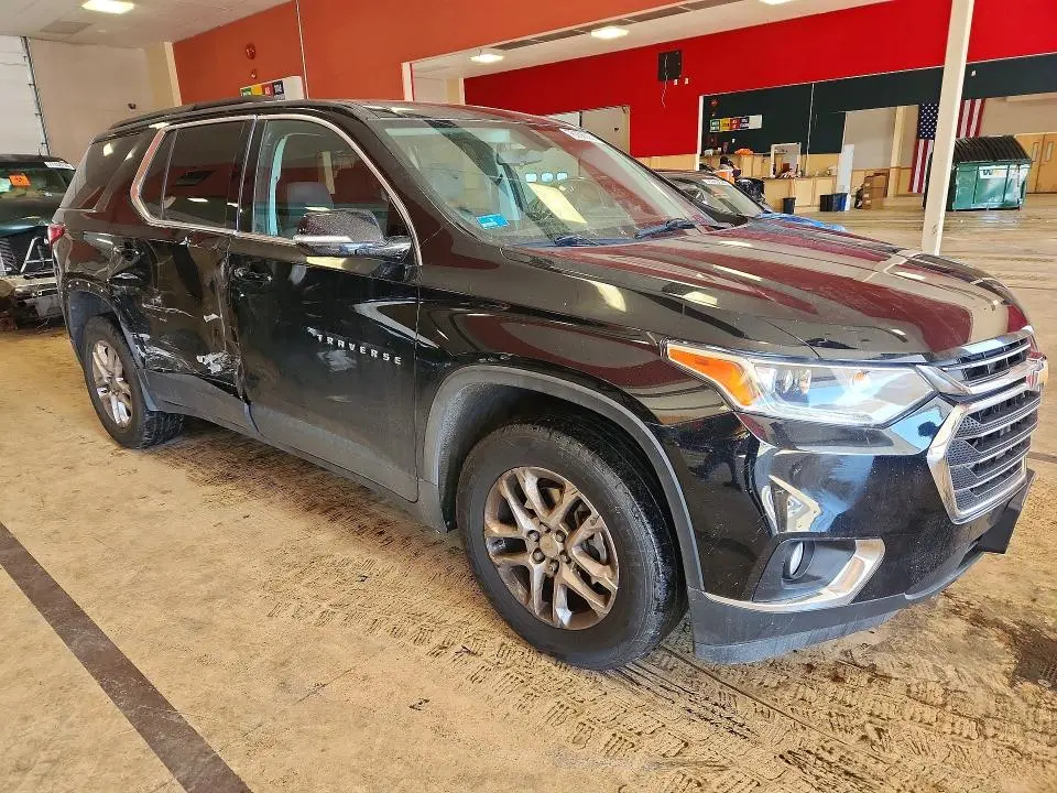 2019 CHEVROLET TRAVERSE LT  