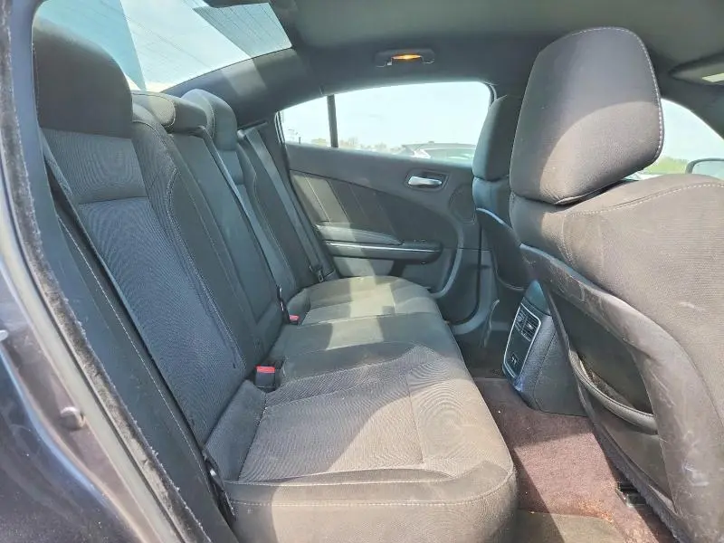 2016 DODGE CHARGER SXT  