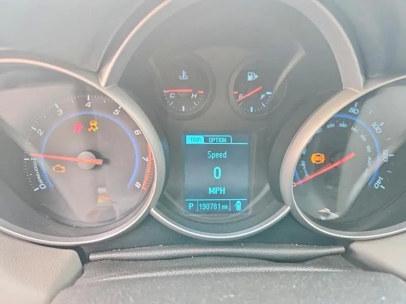 2014 CHEVROLET CRUZE LS  
