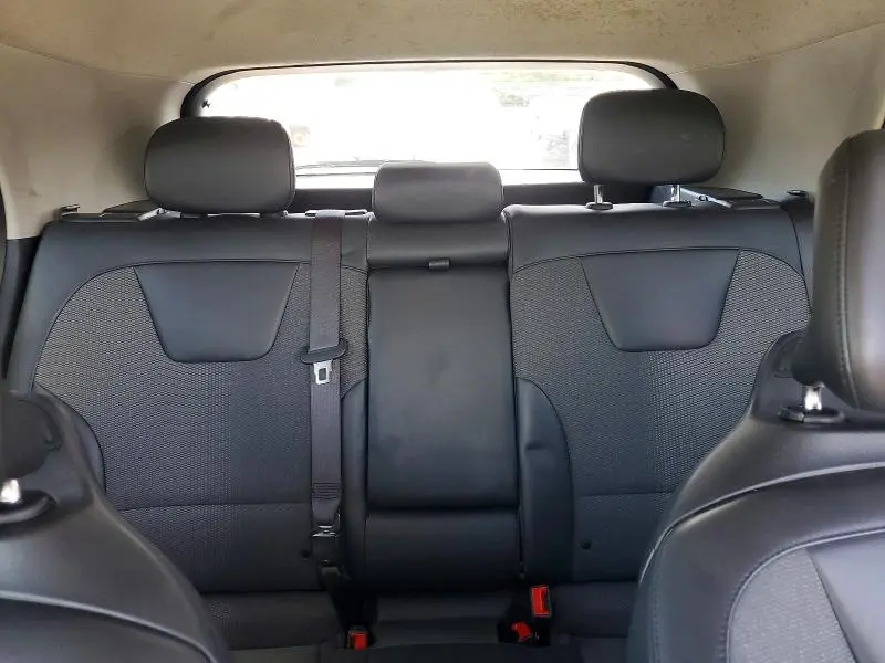 2026 KIA NIRO LX  