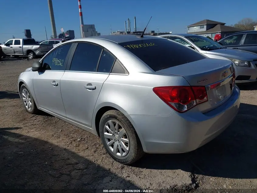 2011 CHEVROLET CRUZE LS