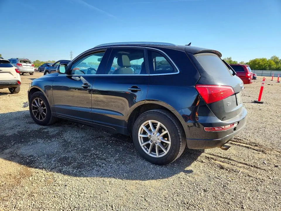 2010 AUDI Q5 PREMIUM PLUS  