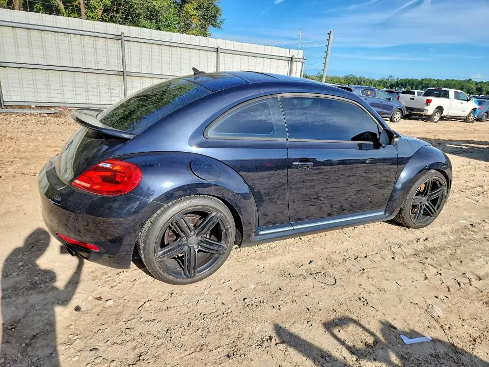2012 VOLKSWAGEN BEETLE TURBO  