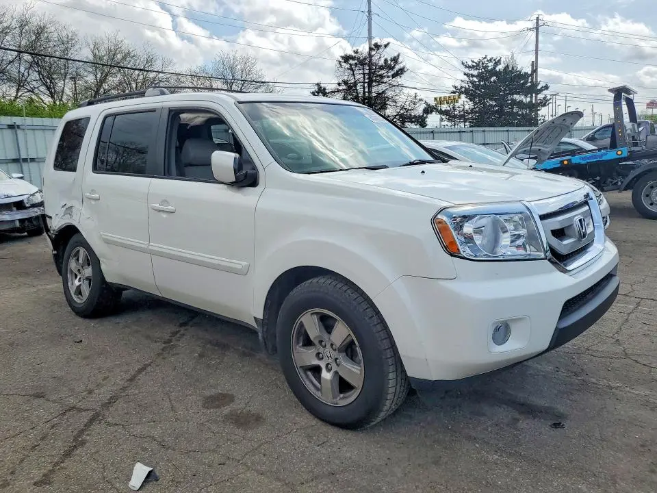 2011 HONDA PILOT EXL  