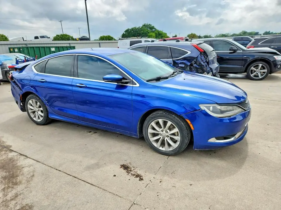 2015 CHRYSLER 200 C  