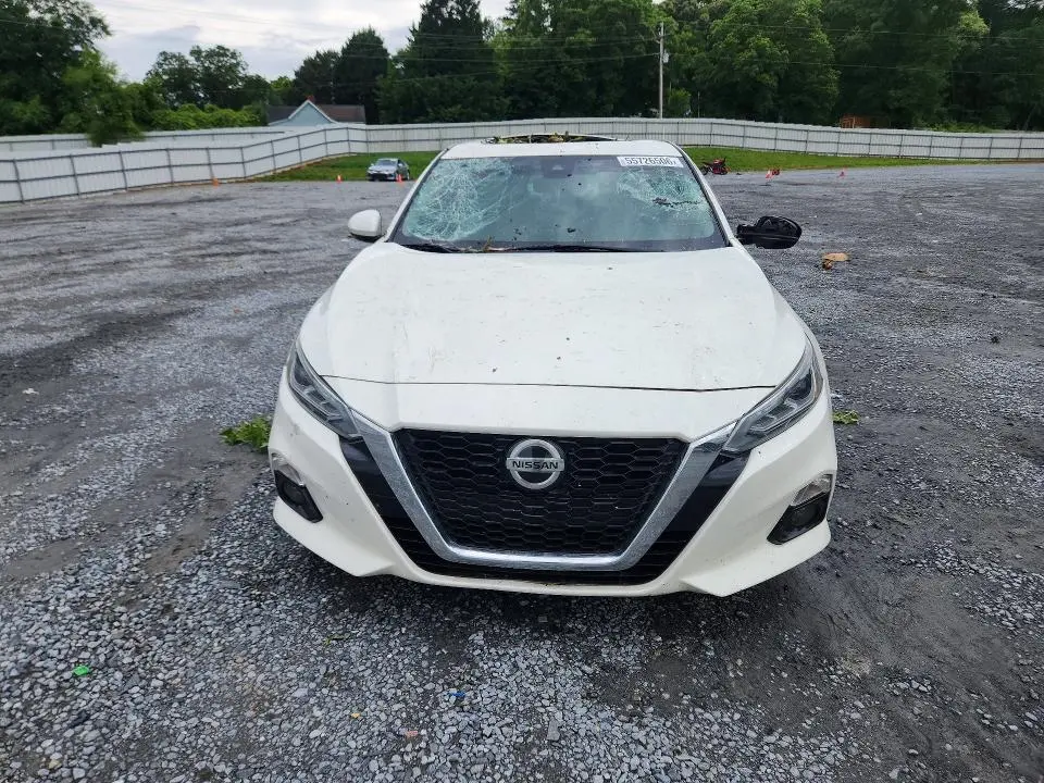 2020 NISSAN ALTIMA SV  