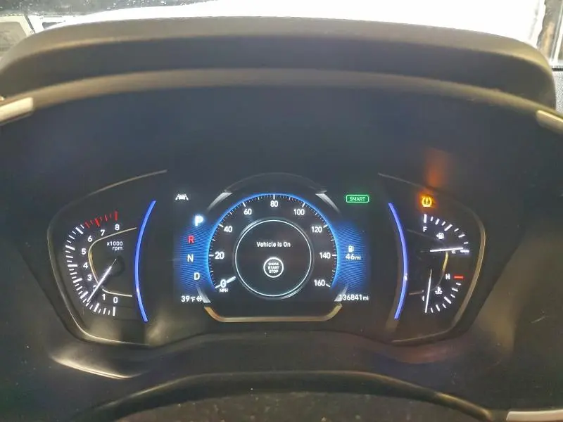 2019 HYUNDAI SANTA FE SEL  