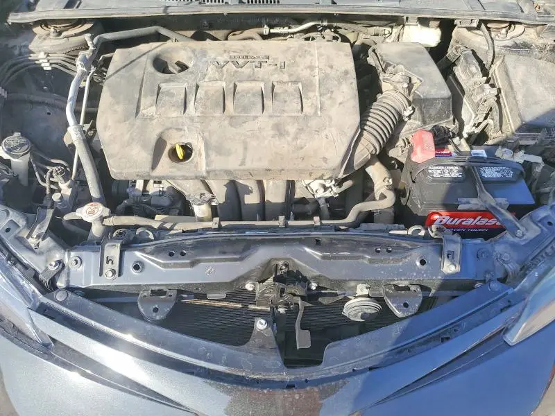 2019 TOYOTA COROLLA SE  