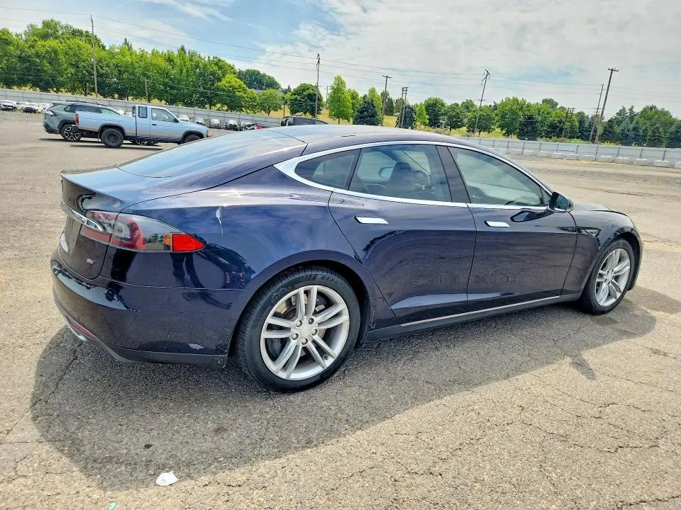 2013 TESLA MODEL S   