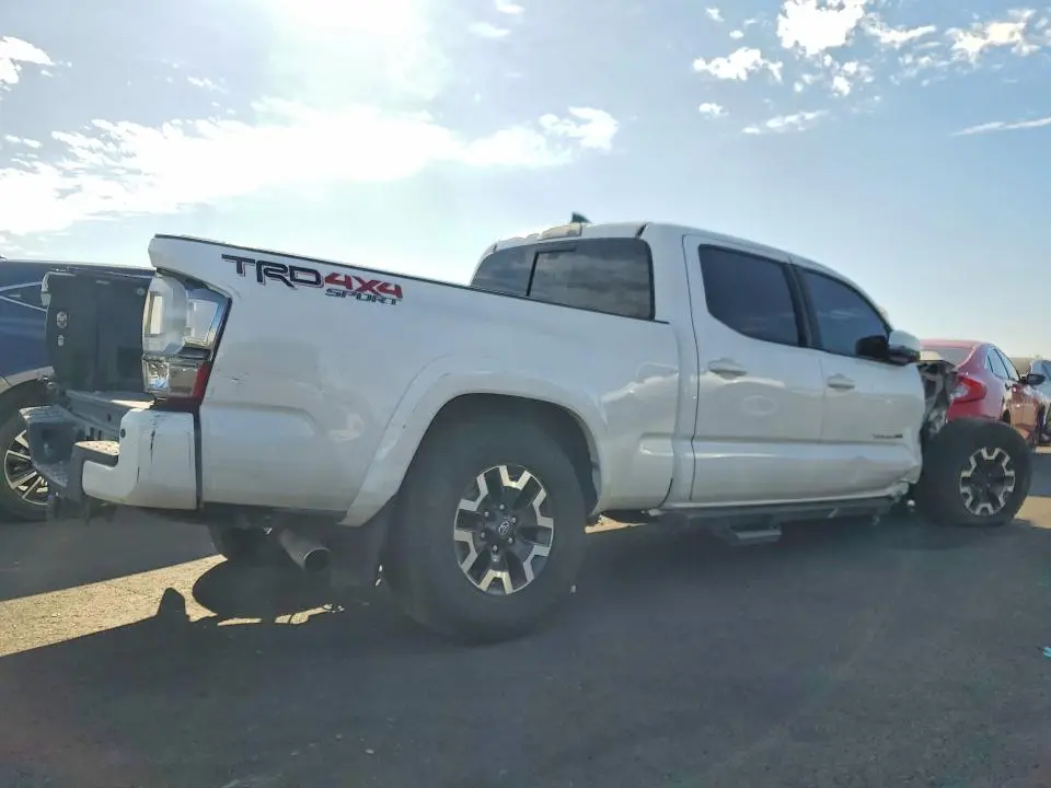 2017 TOYOTA TACOMA TRD SPORT  