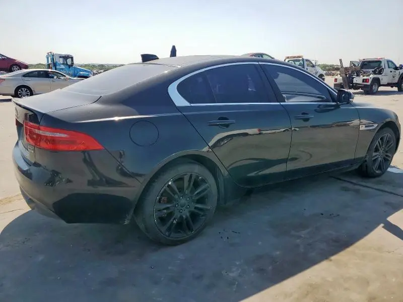 2019 JAGUAR XE   