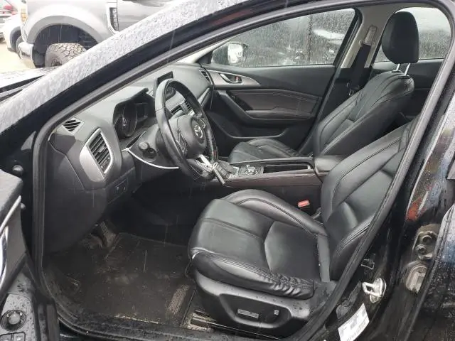 2018 MAZDA 3 TOURING  