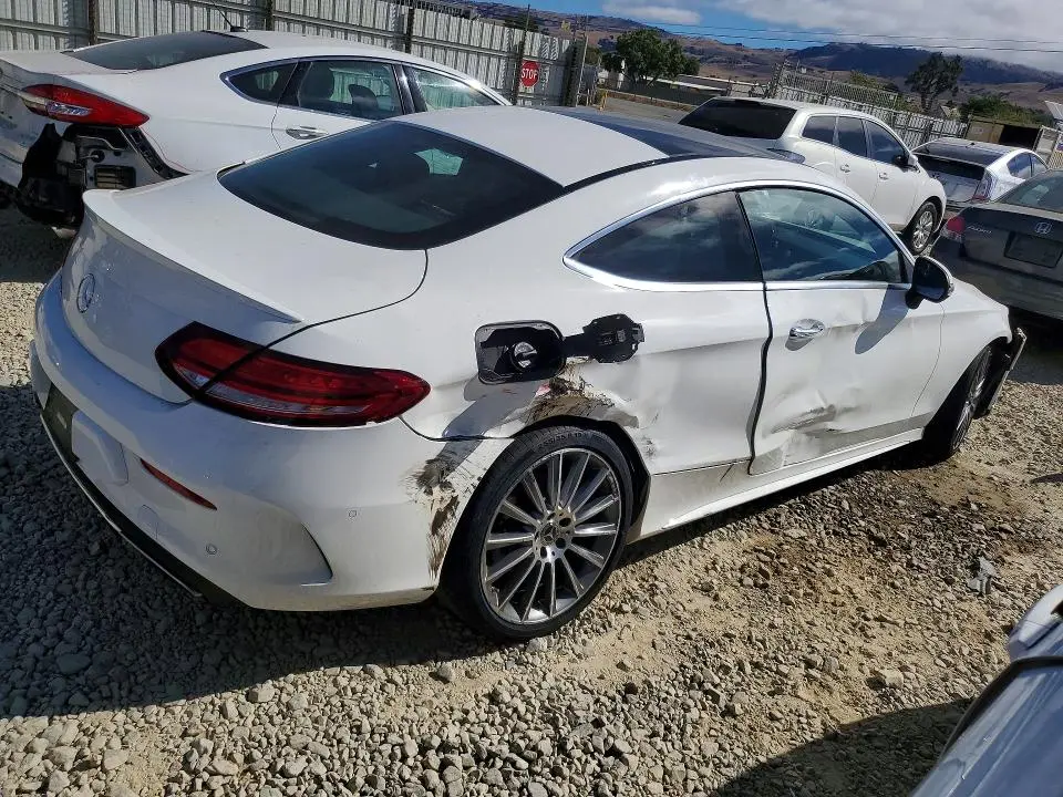 2019 MERCEDES-BENZ C 300  