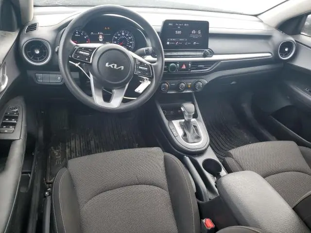 2024 KIA FORTE LX  