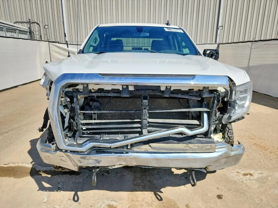 2020 GMC SIERRA K1500 SLE  