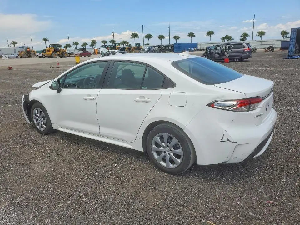 2021 TOYOTA COROLLA LE  
