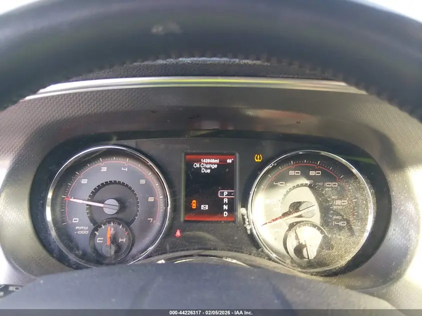 2014 DODGE CHARGER SE
